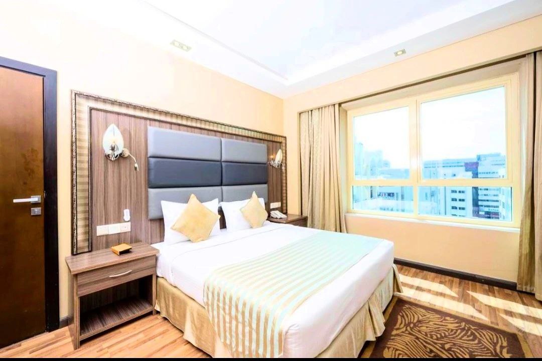 Pearl Swiss Hotel Dubai: Sophisticated Comfort Just Minutes from the Airport